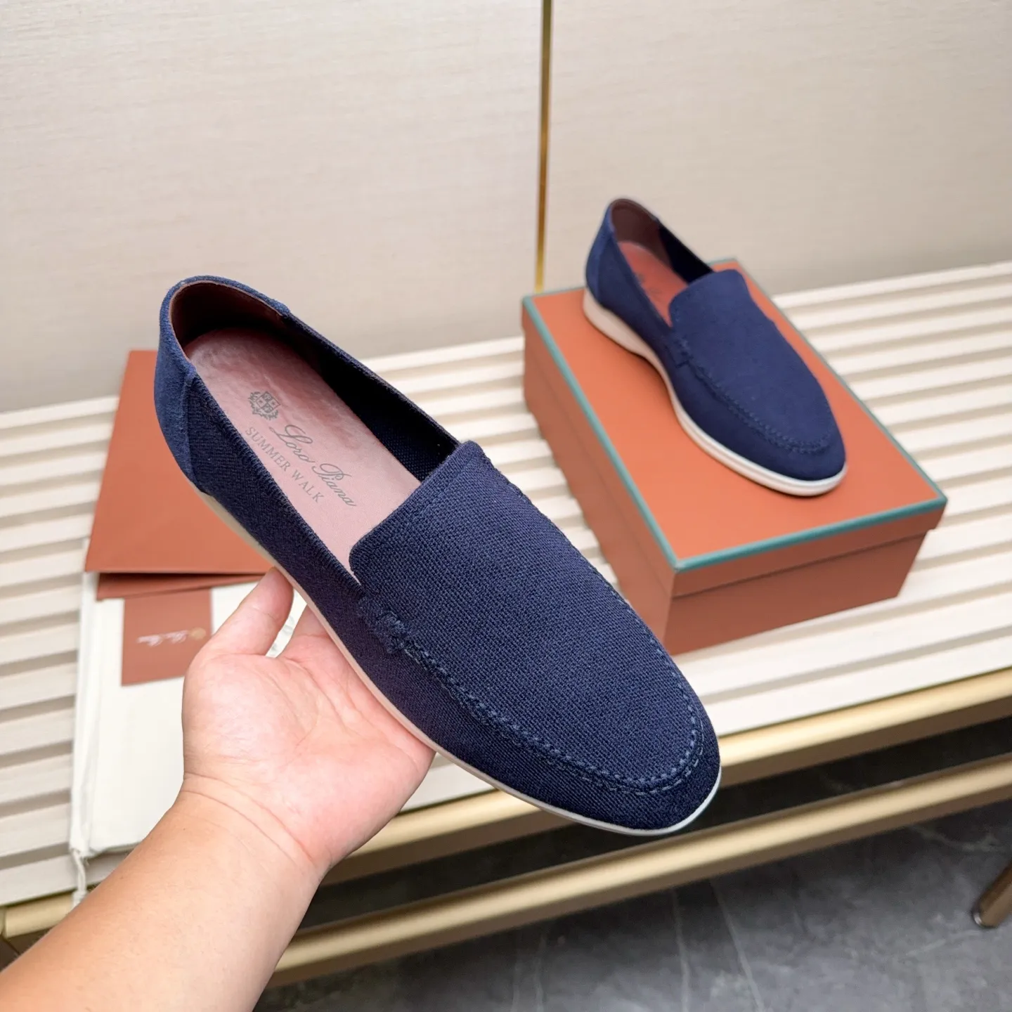 Men's Men's Shoes 💰400 Loro PIana moccasins are made of wish wool fabric. The upper is made of knitted fabric, made on a loom, and then attached to a rubber sole. The Rain System's water-repellent treatment enhances the shoe's functional design, while the suede details give the shoe a sense of elegance and sophistication. Made from Wish, fine wool from Australian and New Zealand Merino sheep